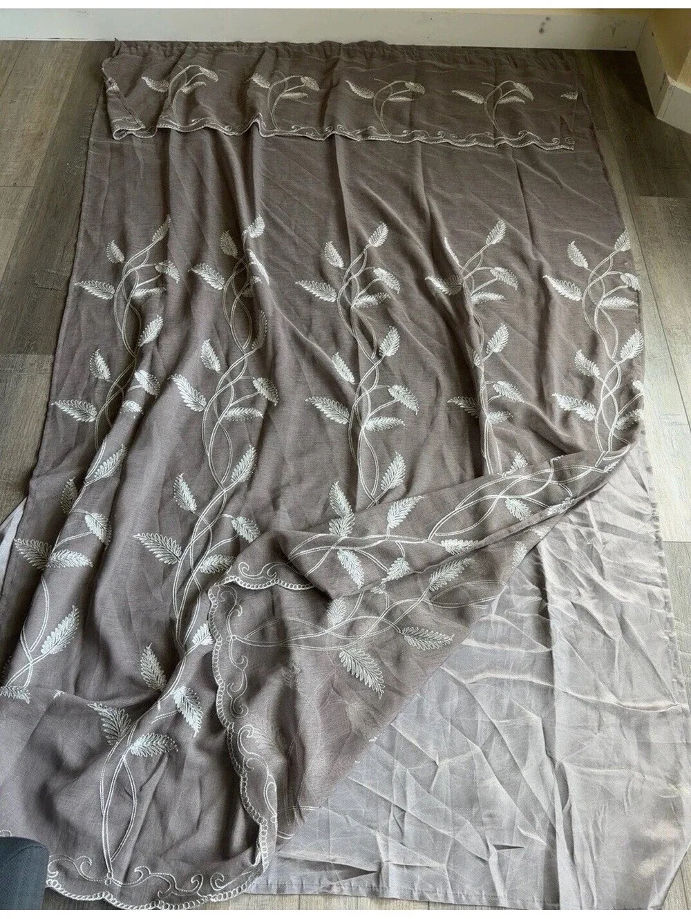 Gray Embroidered Flower 4 Pack Window Panels Curtain Set 52